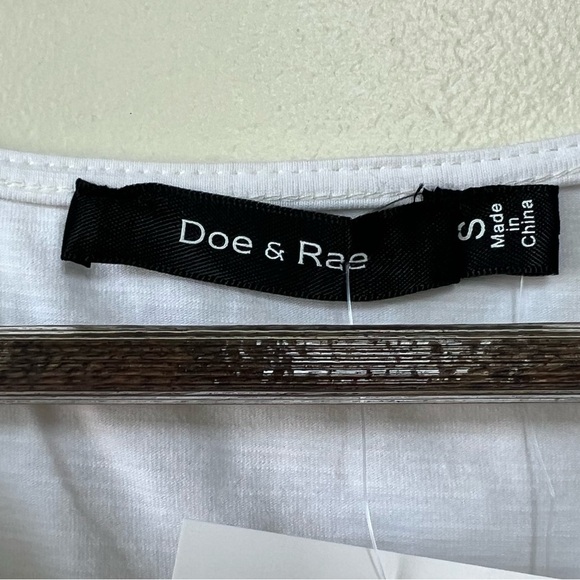 Mixed Fabric Tank - Doe & Rae - Picture 4 of 5